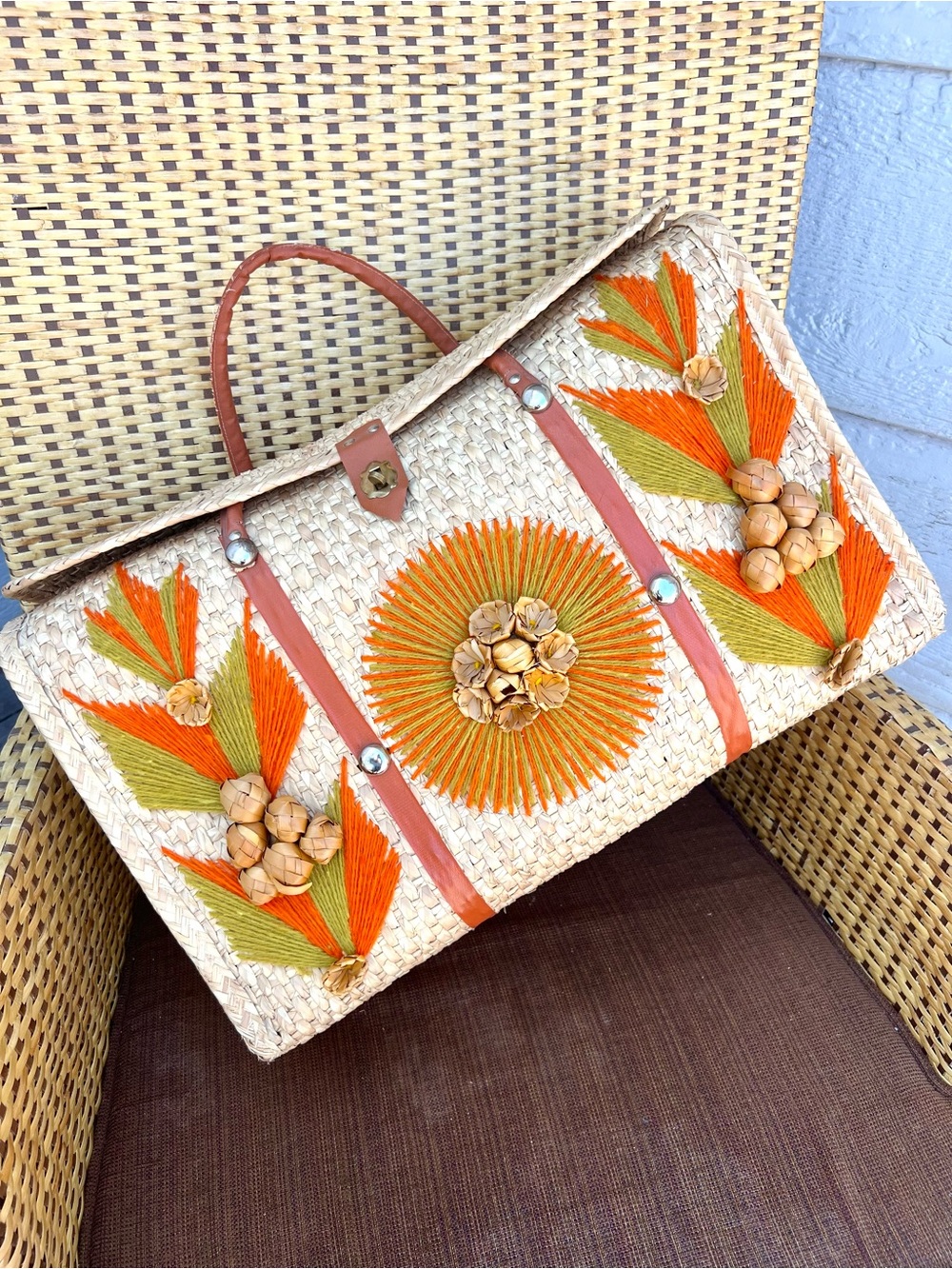 Vintage Handmade 1960s Cozumel Raffia Overnight Bag / Tote With Handles - Picture 3 of 7